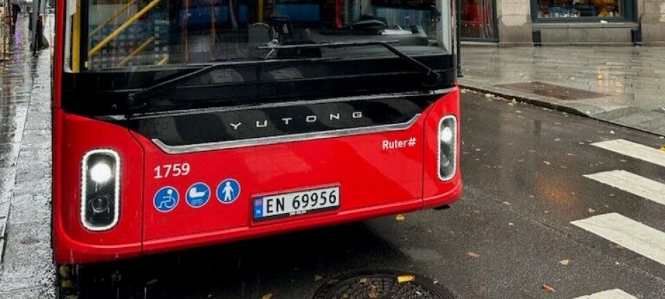 Kan kineserne eller andre fjernstyre busser ut over stupet?