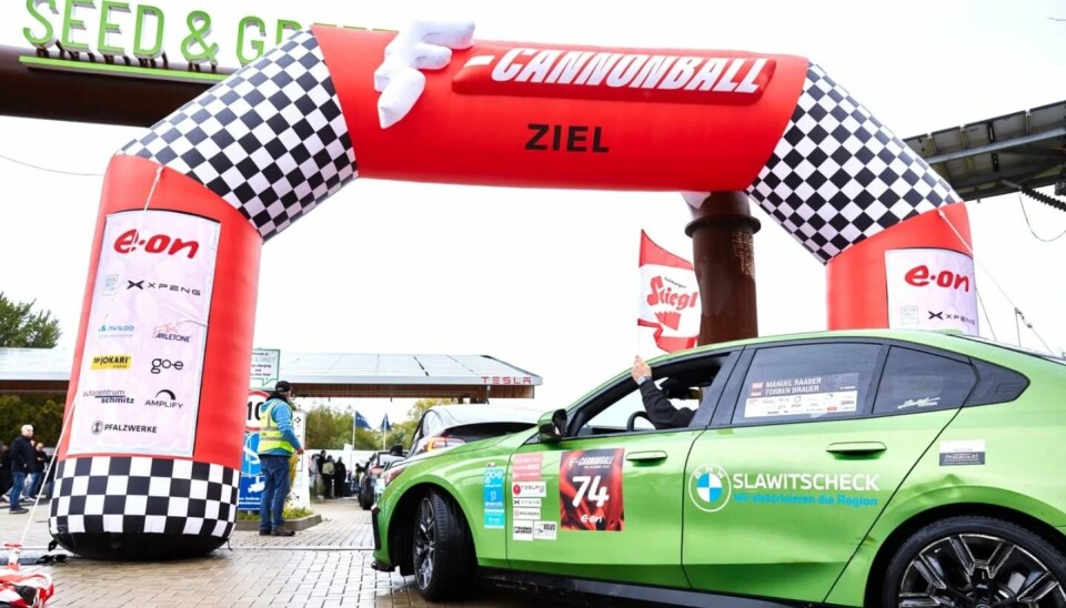 Tunge Volvoer i Cannonball