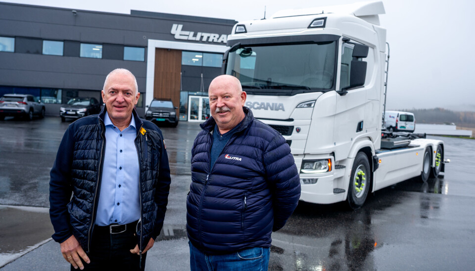 Rune Valleraune (t.v.) og Henrik Kolsrud i Litra fortsetter elektrifiseringen av bilparken.