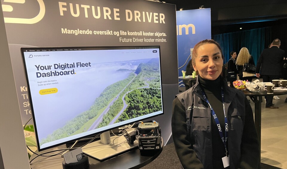 Sara Hesam forteller at Future Driver i fjor stod blant Start-up-selskapene, men har i år fått egen stand. Flåtekontroll-systemet samler store mengder informasjon om kjøretøyene, alt fra servicer til temperaturer, EU-kontroller, skader og ståtid, samlet på én side.