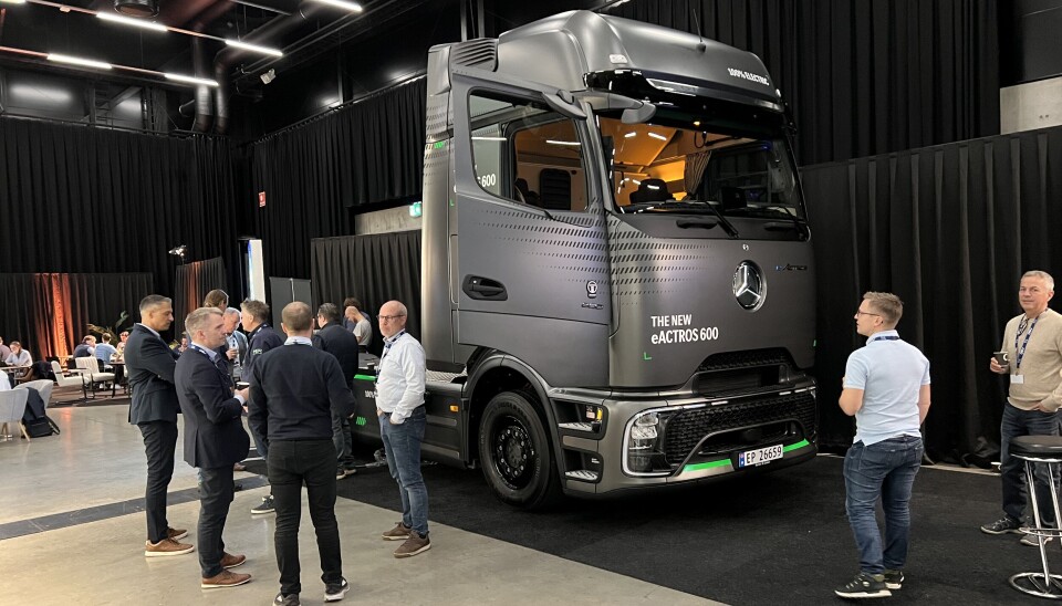 Bertel O. Steen Lastebil og Buss er på plass for å vise frem flaggskipet Mercedes-Benz eActros 600.